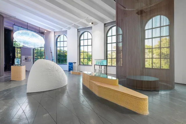 Kitchens & interior objects